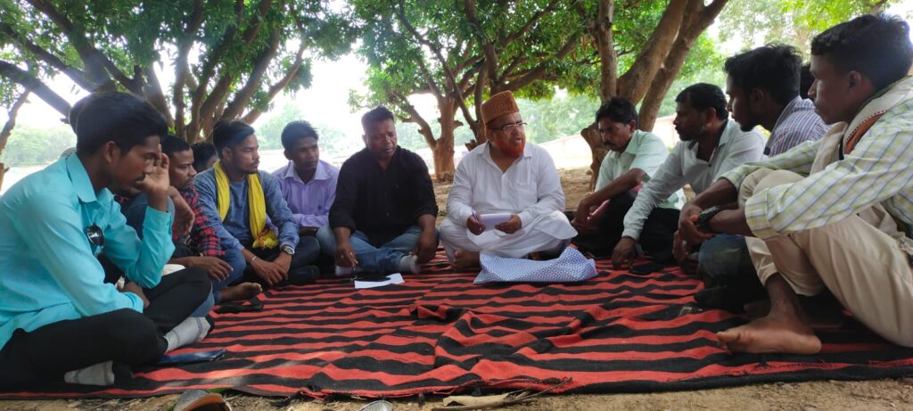 सरायकेला : प्रखंड चुनाव को लेकर अंसार खान ने की महत्वपूर्ण बैठक