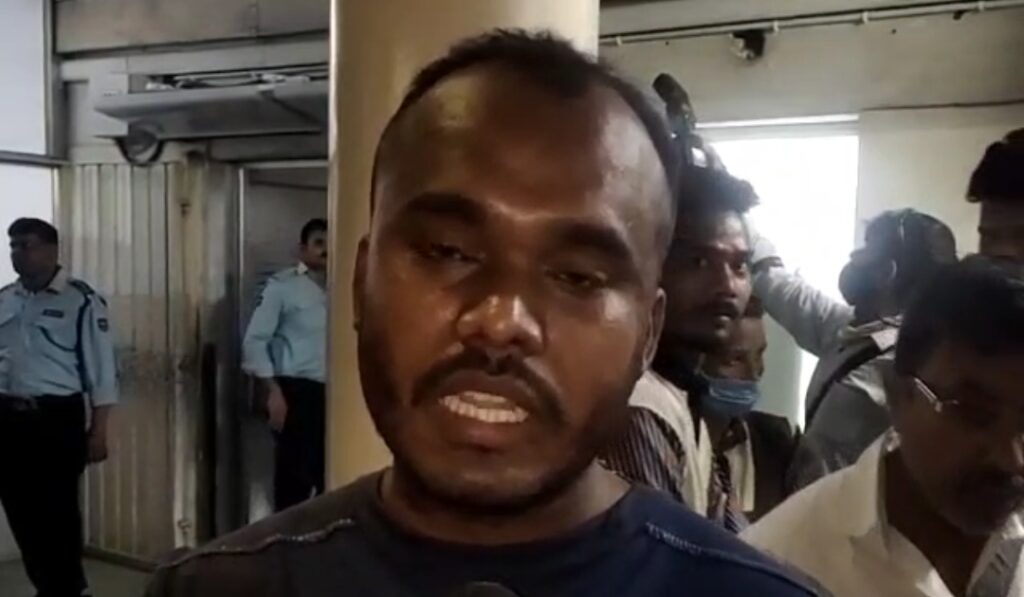 आदित्यपुर गैंगवार : गोलियों की तड़तड़ाहट से थर्राया आदित्यपुर मौके वारदात पर 2 की मौत 1 ने अस्पताल ले जाने के क्रम में दम तोड़ा