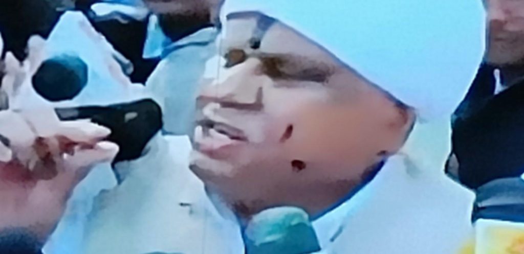 मुंह काला कर कांग्रेस विधायक ने पूरा किया वादा… कालिख पोतते वीडियो वायरल