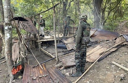 मणिपुर में सियासी संकट भी? CM की बैठक से 18 MLA गायब, क्या हुआ फैसला