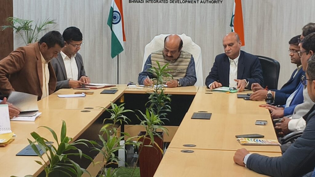 केंद्रीय पर्यावरण, वन एवं जलवायु परिवर्तन मंत्री भूपेंद्र यादव के निर्देशानुसार भिवाड़ी में वायु गुणवत्ता सुधार और कचरा प्रबंधन पर बैठक