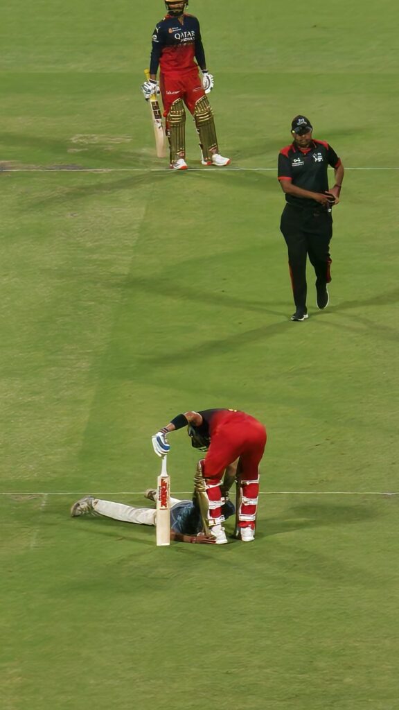 भाग जा….. ईडन गार्डन्स में घुसने वाले फैन ने विराट कोहली के बारे में बताई ऐसी बात… सुनकर फैंस का दिल हुआ गार्डन-गार्डन…. पढ़े पूरी खबर