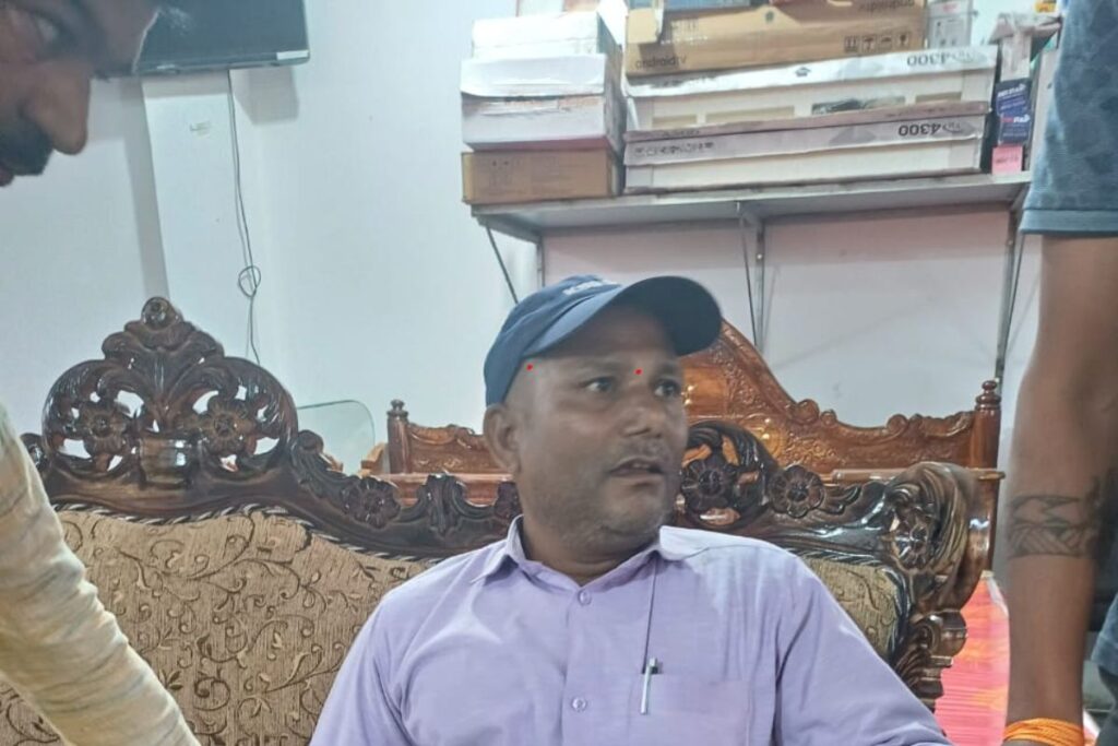 ACB ने चतरा के रोजगार सेवक को 5 हजार रुपये रिश्वत लेते दबोचा