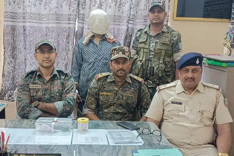 पलामू पुलिस को मिली बड़ी कामयाबी, मोस्ट वांटेड अपराधी छोटू सिंह हथियार के साथ गिरफ्तार