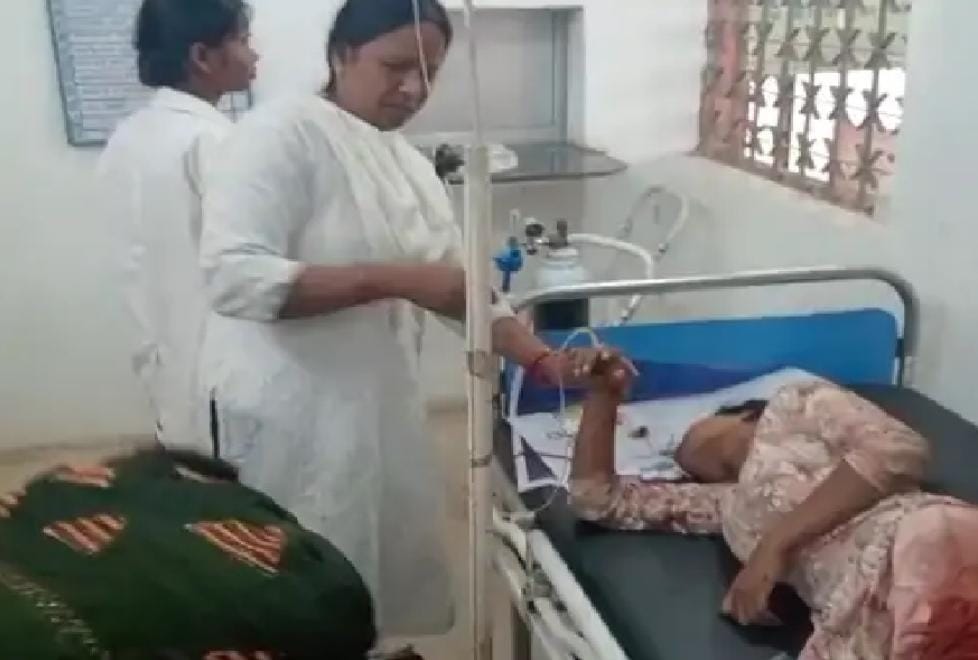 चलती ट्रेन से पति ने पत्नी को दिया धक्का, एक साल पहले दोनों ने किया था प्रेम विवाह