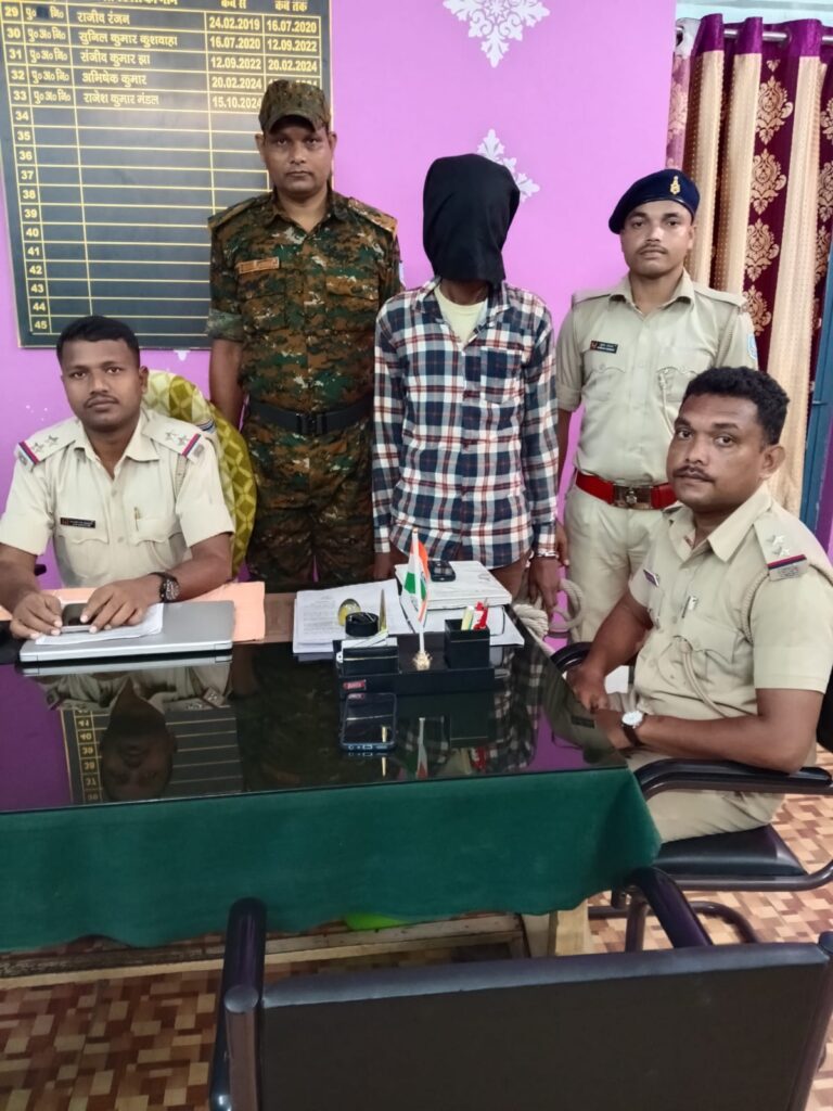 यूसिल कॉलोनी से बाइक चोर गिरफ्तार, पहले भी दर्ज हैं कई मामले, जादूगोड़ा थाना पुलिस की तत्परता से बड़ी सफलता, चोरी की मोटरसाइकिल बरामद