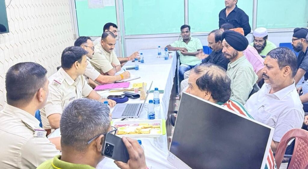 JAMSHEDPUR : “जुलूस-ए-मोहम्मदी” को लेकर शांति समिति का हुआ बैठक, आवाम से शांति और सौहार्द की अपील, पढ़े पूरी खबर