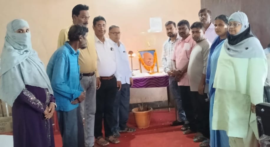 बारीनगर पंचायत भवन में मनाया गया गांधी जयंती
