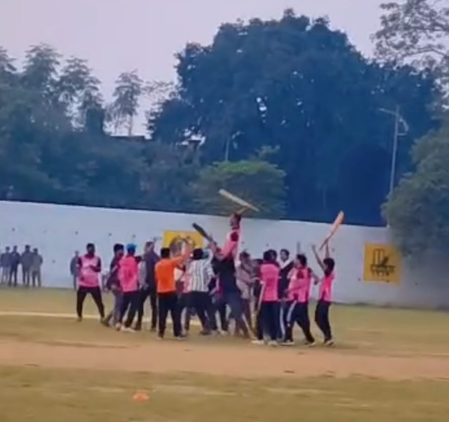 Mistu Premier League – Edition 5 : बजरंग वॉरियर्स ने क्वालीफायर-2 जीतकर फाइनल में बनाई जगह, राहुल का तूफानी शतक वायरल – पढ़ें पूरी खबर और देखें VIDEO