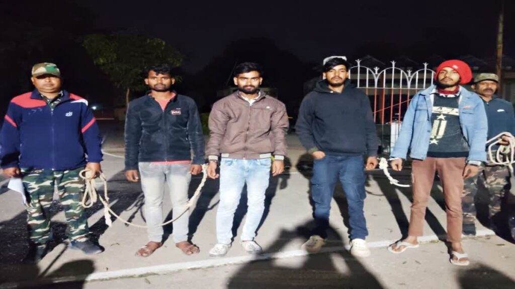 ब्राउन शुगर बेचने वाले गिरोह का पर्दाफाश, 4 गिरफ्तार