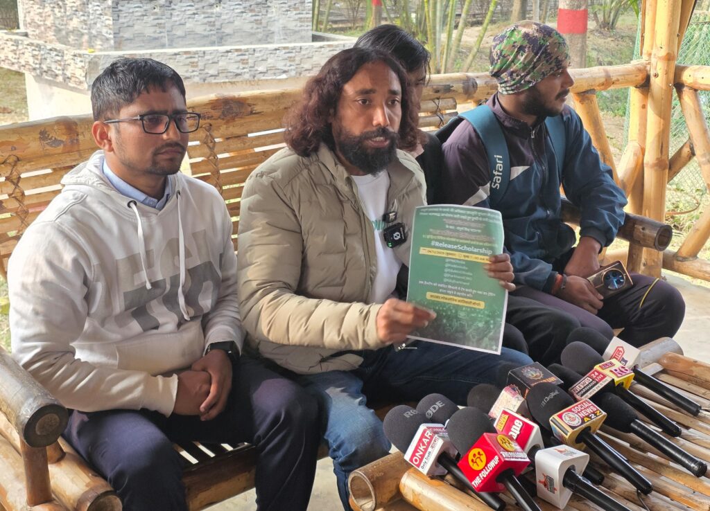 डिजिटल आंदोलन के माध्यम छात्रवृत्ति भुगतान को लेकर केंद्र और राज्य सरकार को दबाव बनाया जाएगा – देवेंद्र नाथ महतो