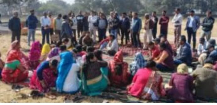 बागबेड़ा में स्थायी कचरा समाधान को लेकर ग्राम सभा आयोजित, विशेष ग्राम सभा बुलाने का सर्वसम्मत निर्णय