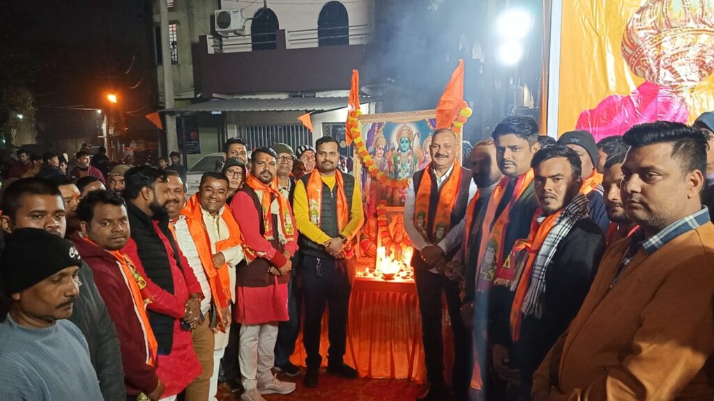 राष्ट्रीय स्वयंसेवक संघ के 100 वर्ष पूर्ण होने पर बर्मा माइंस में मंगल आरती का आयोजन