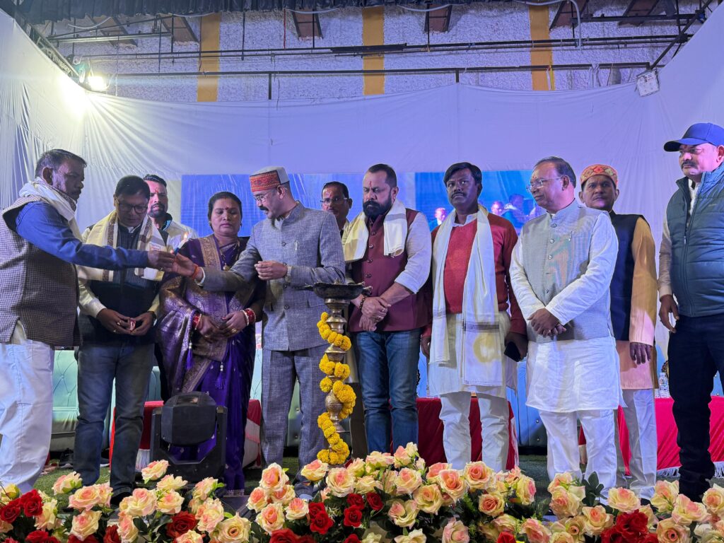 केवट समाज ने धूम धाम से मनाया 50वां गुहा निषाद जयंती समारोह, छत्तीसगढ़ के विधायक कुंवर सिंह निषाद हुए शामिल