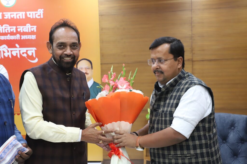 भाजपा के नए राष्ट्रीय अध्यक्ष नितिन नवीन को जमशेदपुर सांसद बिद्युत बरण महतो ने दी बधाई