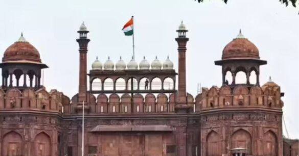 दिल्ली में आतंकी हमले का हाई अलर्ट : लालकिला और चांदनी चोक निशाने पर