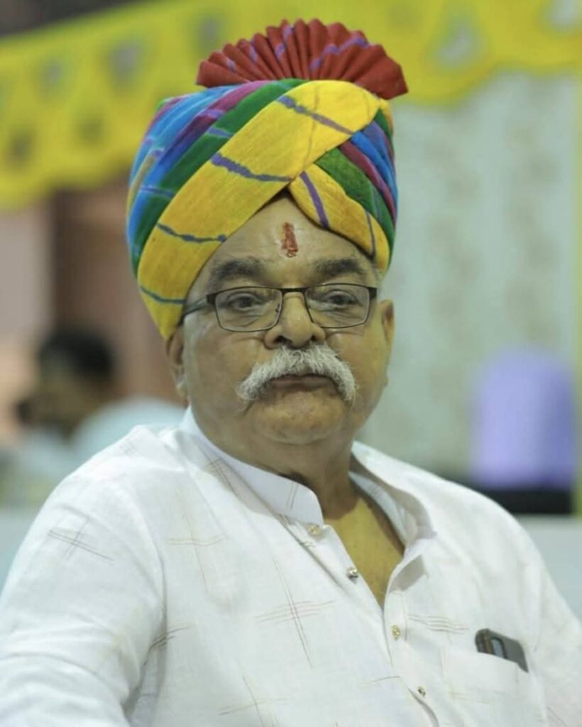भाजपा के वरिष्ठ नेता महेश चंद्र शर्मा पंचतत्व में हुए विलीन, भाजपा का ध्वज ओढ़ाकर नम आंखों से कार्यकार्ताओं ने दी सम्मानपूर्वक अंतिम विदाई