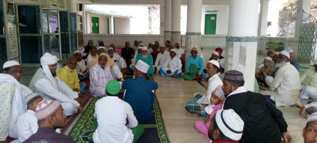 फुलपाल सैनी सुन्नी जामा मस्जिद में जुमे की नमाज़ के बाद अहम बैठक, फितरा 86 रुपये अदा करने की अपील