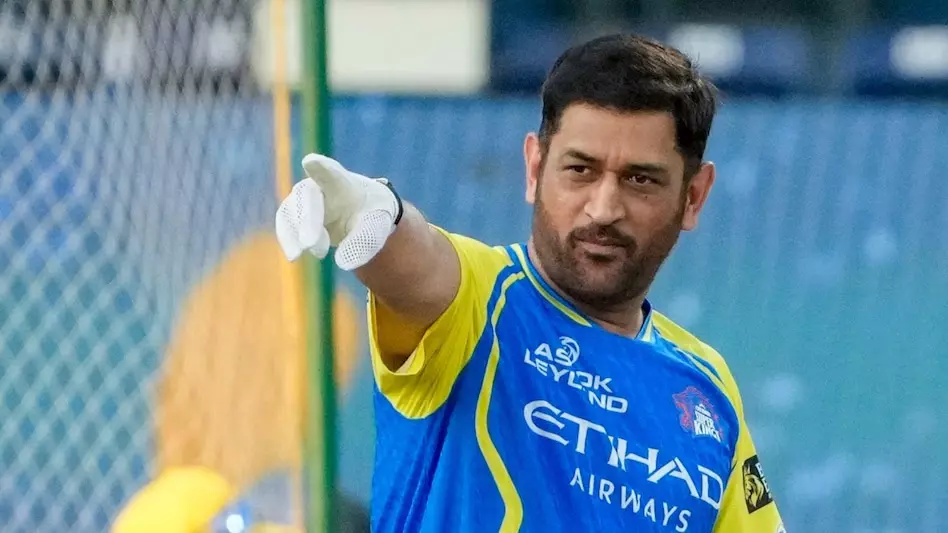 IPL 2026 : चोट के कारण शुरुआती 2 हफ्तों तक बाहर रहेंगे धोनी, फैंस के लिए बुरी खबर