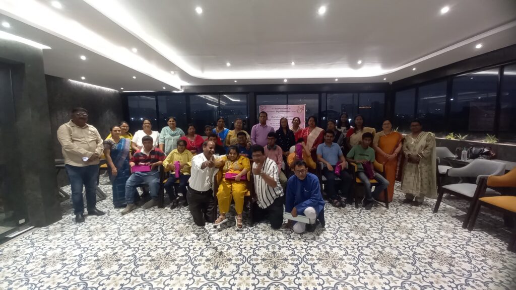 अंतरराष्ट्रीय महिला दिवस पर झारखंड तेलुगु सेना का विशेष कार्यक्रम, महिलाओं और बच्चों को किया गया सम्मानित