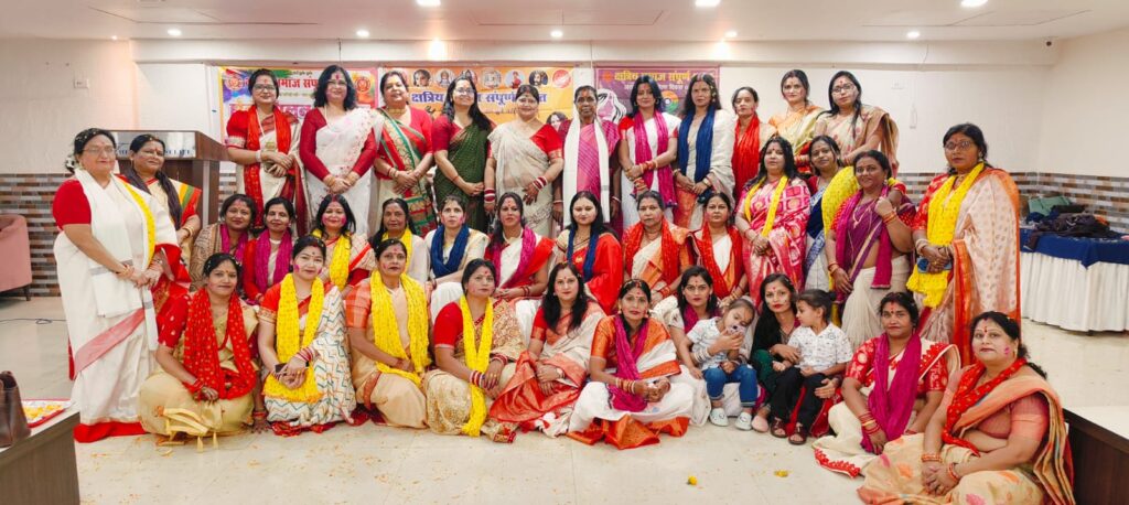 JAMSHEDPUR : अंतर्राष्ट्रीय महिला दिवस सह होली मिलन समारोह धूमधाम से आयोजित, महिलाओं को किया गया सम्मानित