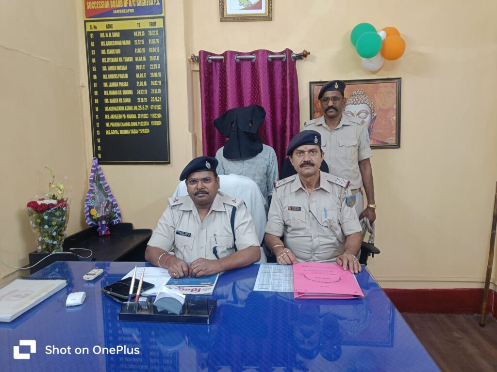 BREAKING : लिफ्ट के बहाने नाबालिग से दरिंदगी, पहले मांग में भरा सिंदूर फिर किया दुष्कर्म, आरोपी हुआ गिरफ्तार