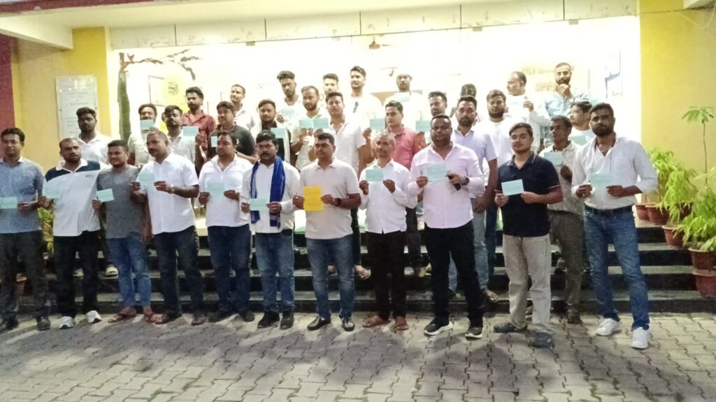 निजी स्कूलों की बढ़ती फीस के खिलाफ जमशेदपुर टाइगर क्लब की बैठक, सरकार से सख्त नीति बनाने की मांग