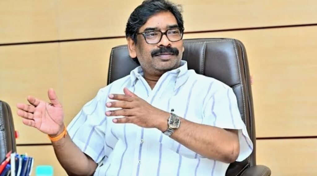 झारखंड में संविदा कर्मियों को नियमित होने के लिए देनी होगी परीक्षा, अनुभव के आधार पर मिलेगा 15% तक वेटेज