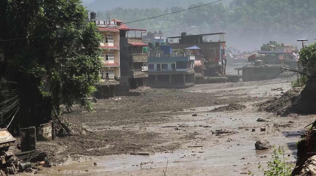 नेपाल में भोटेकोसी नदी की भीषण बाढ़ पर नेपाली सेवा समिति ने जताया शोक