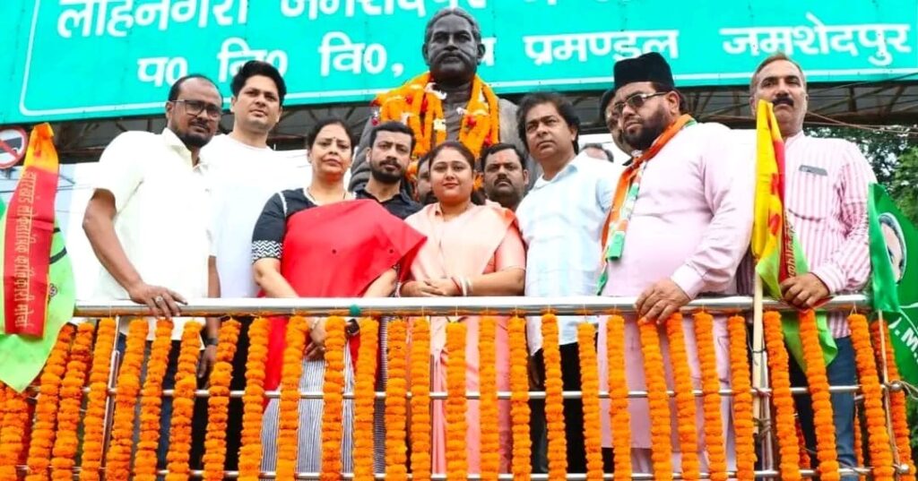 निर्मल महतो के शहादत दिवस पर मेयर सुधा गुप्ता ने अर्पित की श्रद्धांजलि
