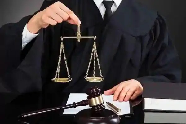 झारखंड में अधिवक्ताओं के लिए पेंशन, स्वास्थ्य कवर और 2 हजार करोड़ का बजट मांगा, स्टेट बार काउंसिल के वाइस चेयरमैन राजेश कुमार शुक्ल ने उठाई अधिवक्ता कल्याण और भविष्य सुरक्षा की मांग