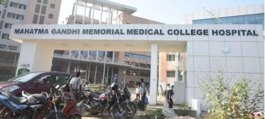 कोल्हान के सबसे बड़े अस्पताल एमजीएम में लगातार चोरी से बढ़ी चिंता, एनआईसीयू के बाहर मोबाइल और गायनिक वार्ड में पर्स चोरी