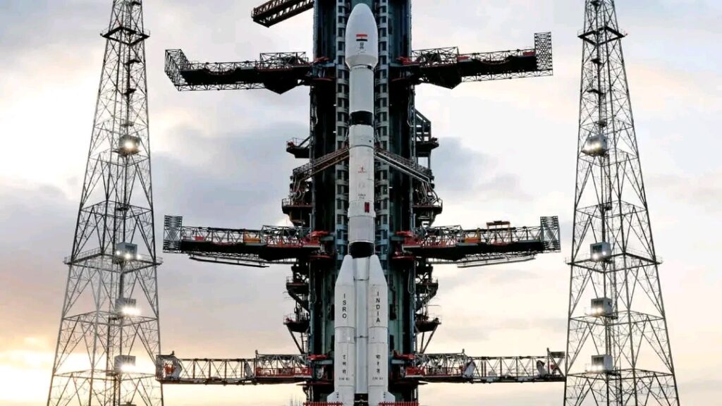 ISRO की बड़ी वापसी, 4 सितंबर को EOS-5 की लॉन्चिंग; अंतरिक्ष से भारत पर होगी पैनी नजर