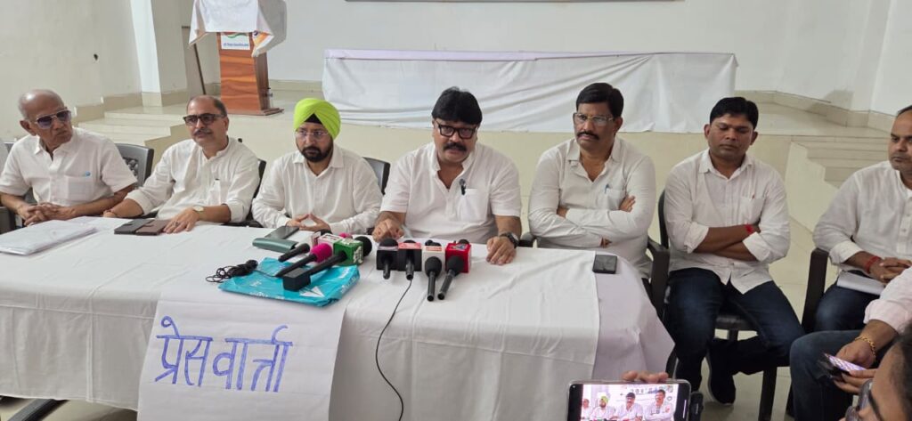 अयोध्या मंदिर चढ़ावा लूट और MMDR संशोधन के खिलाफ कांग्रेस का महाधरना 7 सितंबर को, पूर्वी सिंहभूम से बड़ी संख्या में कांग्रेस कार्यकर्ता रांची होंगे रवाना, जिलाध्यक्ष ने किया आह्वान