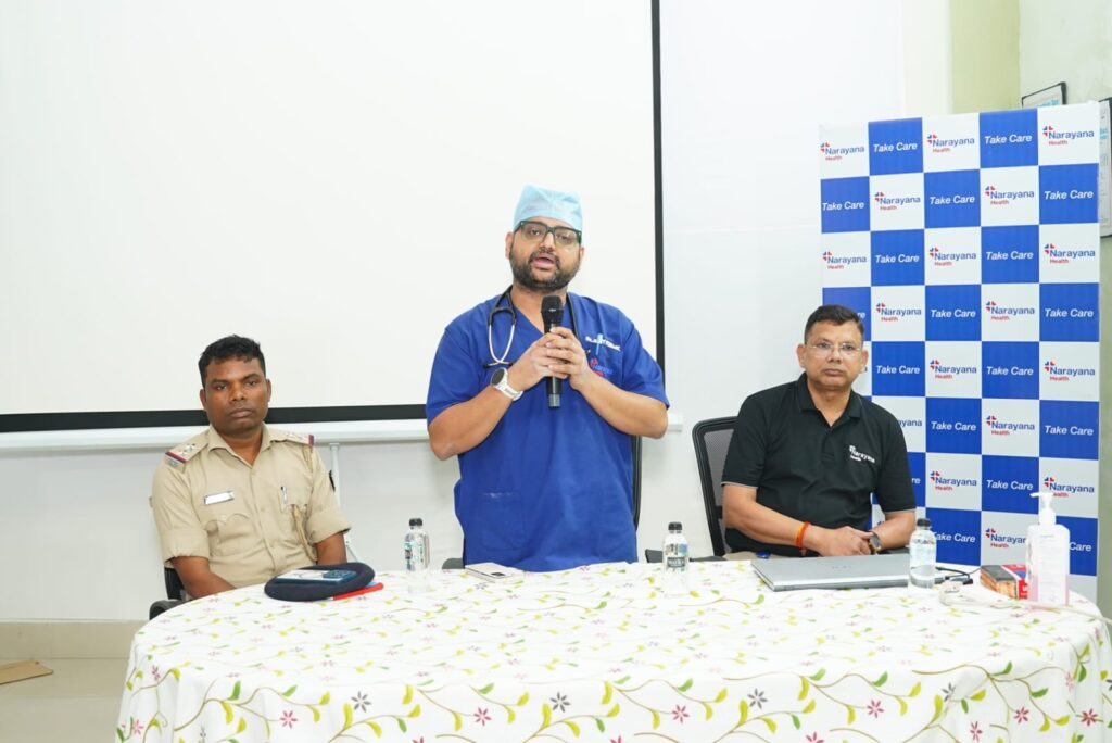 विश्व प्राथमिक उपचार दिवस पर ब्रह्मानंद नारायणा हॉस्पिटल में पुलिसकर्मियों के लिए फर्स्ट एड प्रशिक्षण