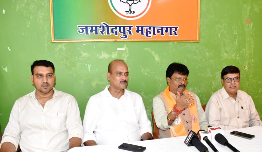 वोट चोरी के आरोप पर कांग्रेस को भाजपा का करारा जवाब, भाजपा प्रदेश प्रवक्ता अभय सिंह बोले- जनता के फैसले पर सवाल उठाना बंद करे कांग्रेस, राहुल गांधी पर भी साधा निशाना