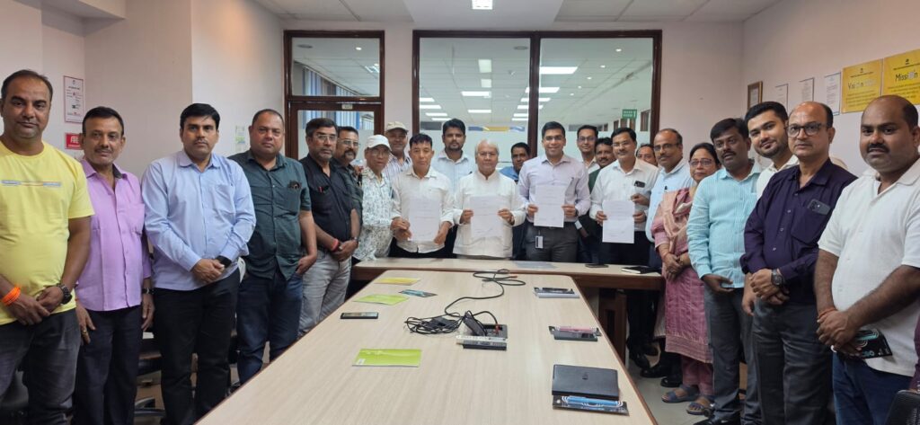 टाटा स्टील डाउन स्ट्रीम प्रोडक्ट लिमिटेड का वार्षिक प्रॉफिट बोनस समझौता संपन्न…. कर्मचारियों को अधिकतम ₹1,02,185 और न्यूनतम ₹48,400 बोनस, 5 अक्टूबर को खाते में पहुंचेगी राशि
