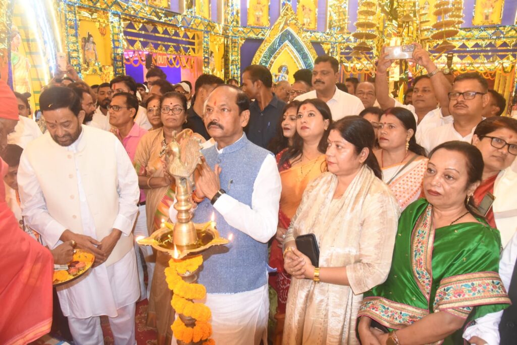 सिदगोड़ा में भक्ति और आस्था का भव्य संगम, न्यू सिदगोड़ा दुर्गा-काली पूजा पंडाल का हुआ उद्घाटन
