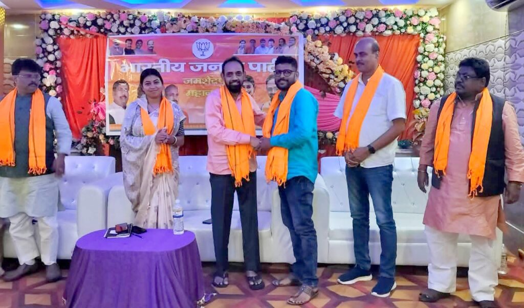 भाजपा जमशेदपुर महानगर की बैठक में ‘लोकतंत्र बचाओ-अराजकता हटाओ’ अभियान की रूपरेखा तैयार, 5 नवंबर को निकलेगी विशाल पदयात्रा,